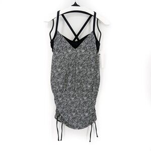 Athleta Laguna Printed Side Scrunch Tankini Swim Top Black White Womens Sz 32B/C